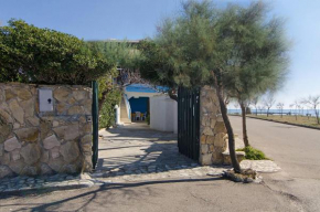 Casa Ezio 1 fronte mare a Punta Grossa di Punta Prosciutto